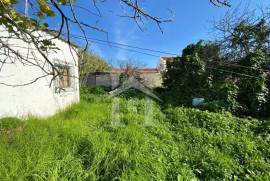 Terreno no Casalinho de Ajuda junto ao Polo Universitário da Ajuda Terreno no Casalinho de Ajuda junto ao Polo Universitário da Ajuda