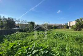 Terreno no Casalinho de Ajuda junto ao Polo Universitário da Ajuda Terreno no Casalinho de Ajuda junto ao Polo Universitário da Ajuda