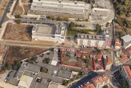 Terreno no Casalinho de Ajuda junto ao Polo Universitário da Ajuda Terreno no Casalinho de Ajuda junto ao Polo Universitário da Ajuda