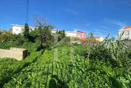 Terreno no Casalinho de Ajuda junto ao Polo Universitário da Ajuda Terreno no Casalinho de Ajuda junto ao Polo Universitário da Ajuda