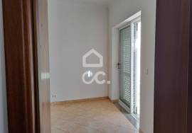 T2 on ground floor with balcony in the city center Viseu