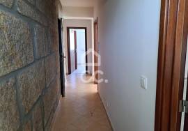 T2 on ground floor with balcony in the city center Viseu