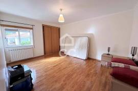 Semi-detached house overlooking the city of Viseu