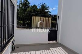 A Gem of Luxury in Historic Ayamonte with 2 Bedrooms, 3 Bathrooms and Stunning River View