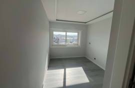 Fully renovated 3 bedroom apartment on the 3rd floor without lift of a building located in Ermesinde