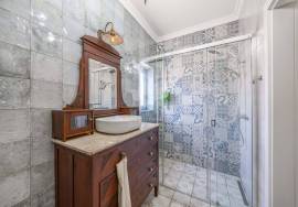 Detached, spacious 4 bedroom recently constructed villa with pool, Jacuzzi & garden near Olhão. Detached, spacious 4 bedroom recently constructed villa with pool, Jacuzzi & garden near Olhão.