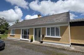 Stunning 4 Bed Home With Public Bar For Sale In O’callaghans mills Co. Clare