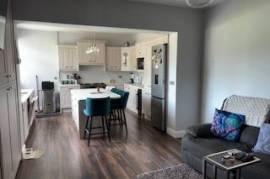 Stunning 4 Bed Home With Public Bar For Sale In O’callaghans mills Co. Clare