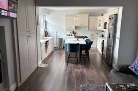 Stunning 4 Bed Home With Public Bar For Sale In O’callaghans mills Co. Clare