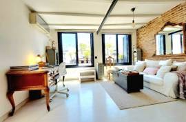 Luxury 1 Bed Penthouse For Sale in Barcelona