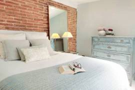 Luxury 1 Bed Penthouse For Sale in Barcelona