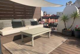 Luxury 1 Bed Penthouse For Sale in Barcelona