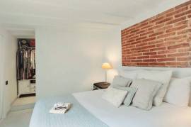 Luxury 1 Bed Penthouse For Sale in Barcelona