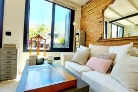 Luxury 1 Bed Penthouse For Sale in Barcelona