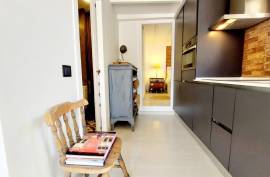 Luxury 1 Bed Penthouse For Sale in Barcelona