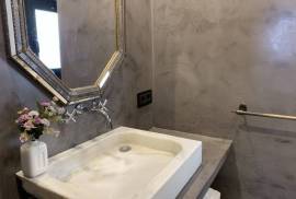 Luxury 1 Bed Penthouse For Sale in Barcelona
