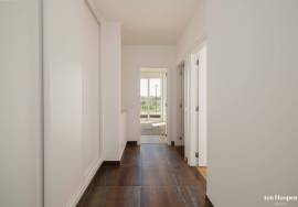 Modern 3 bedroom attached Villas with Sea Views.