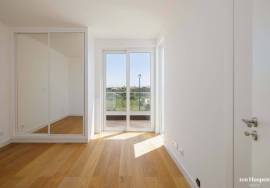 Modern 3 bedroom attached Villas with Sea Views.