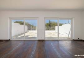 Modern 3 bedroom attached Villas with Sea Views.
