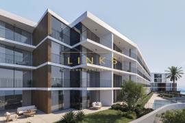New Development  1-Bedroom Apartment  with Pool and Sea View in Câmara de Lobos