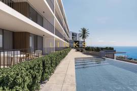 New Development  1-Bedroom Apartment  with Pool and Sea View in Câmara de Lobos