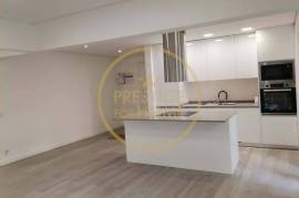 Spacious 3 Bedroom Apartment Riverside Area of Portimão