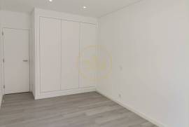 Spacious 3 Bedroom Apartment Riverside Area of Portimão