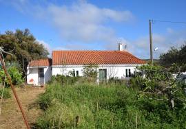 Typical Alentejo farm T3 located 15 minutes from Almodôvar and 5 minutes from Ameixial