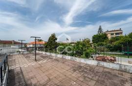 Classic 4 bedroom villa with garden and garage – Ermesinde, Porto Classic 4 bedroom villa with garden and garage – Ermesinde, Porto