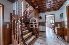 Classic 4 bedroom villa with garden and garage – Ermesinde, Porto Classic 4 bedroom villa with garden and garage – Ermesinde, Porto