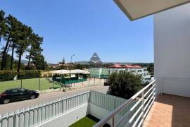 T4 House with great space in Sesimbra