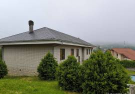 Villa for sale in Izarra
