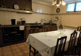 Villa for sale in Izarra