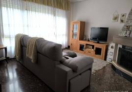 Villa for sale in Izarra
