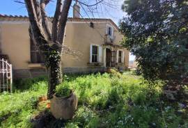 Old Character House To Renovate With 155 M2 Living Space Plus Separate Flat On 2095 M2 Of Building Land.