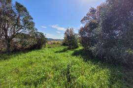 Building Plot Of 1210 M2 In The Heart Of The Village In A Quiet Lane.
