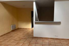 Town Centre Duplex Apartment