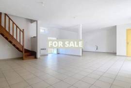 Beautiful Country House Recently Renovated