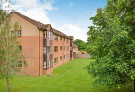 1 bedroom, Studio flat for sale