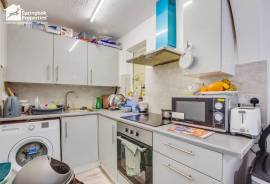 1 bedroom, Studio flat for sale