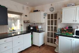2 bedroom, Semi-detached bungalow for sale