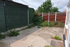 2 bedroom, Semi-detached bungalow for sale