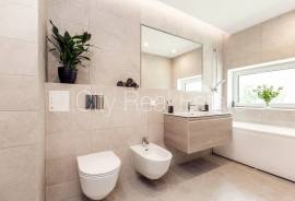 Detached house for rent in Riga, 290.10m2