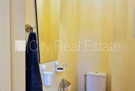 Detached house for rent in Jurmala, 295.00m2