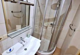 Detached house for rent in Jurmala, 295.00m2