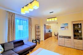 Detached house for rent in Jurmala, 295.00m2