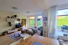 Detached house for rent in Riga, 209.00m2