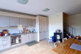 Detached house for rent in Riga, 209.00m2