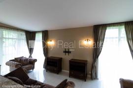 Detached house for rent in Riga, 190.00m2