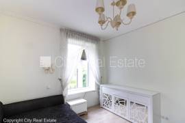 Detached house for rent in Riga, 190.00m2